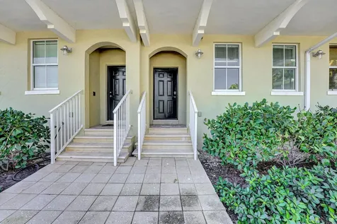 643 Casa Loma Boulevard Boynton Beach FL 33435