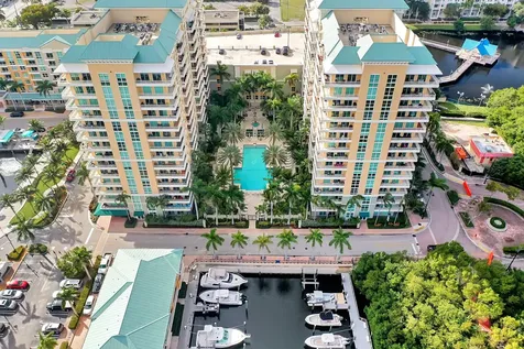 643 Casa Loma Boulevard Boynton Beach FL 33435