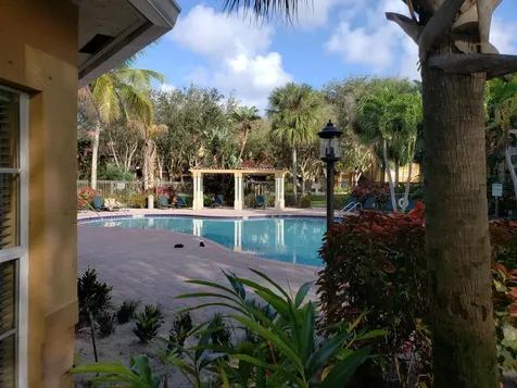 5064 Lantana Road Lake Worth FL 33463