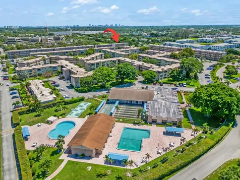 729 Lori Drive Palm Springs FL 33461