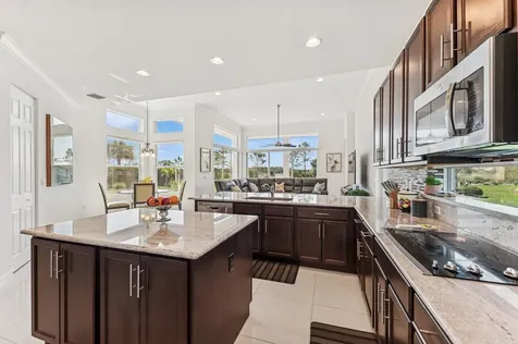 7733 Maywood Crest Drive Palm Beach Gardens FL 33412