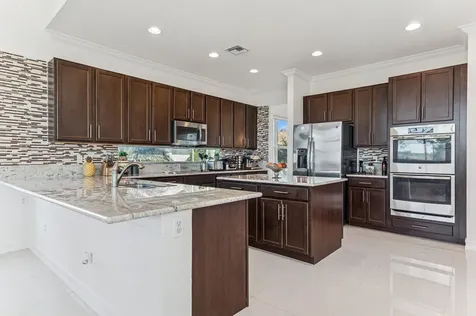7733 Maywood Crest Drive Palm Beach Gardens FL 33412