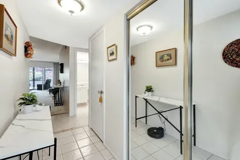 2320 Sw 22nd Avenue Delray Beach FL 33445