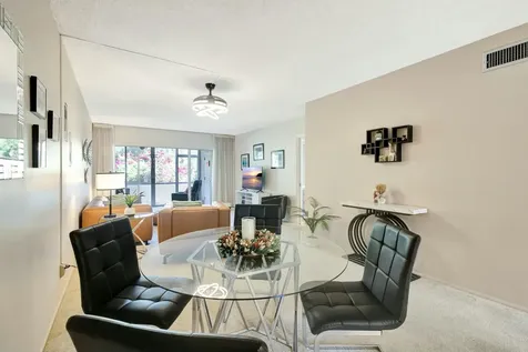 2320 Sw 22nd Avenue Delray Beach FL 33445