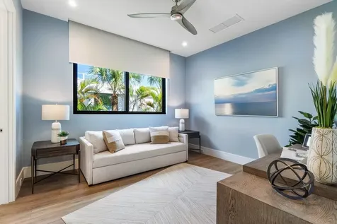 142 Ne Wavecrest Way Boca Raton FL 33432