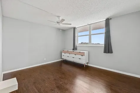 5700 Nw 2nd Avenue Boca Raton FL 33487