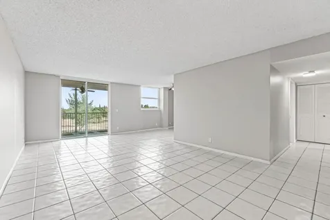 5700 Nw 2nd Avenue Boca Raton FL 33487