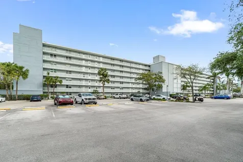 5700 Nw 2nd Avenue Boca Raton FL 33487