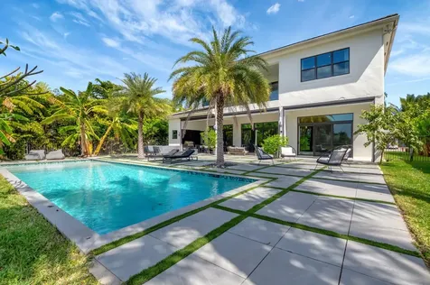17353 Rosella Road Boca Raton FL 33496