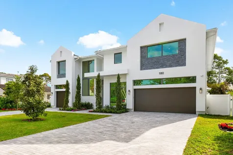 180 Nw 7th Court Boca Raton FL 33486