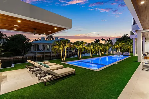 989 Marble Way Boca Raton FL 33432