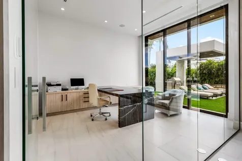 989 Marble Way Boca Raton FL 33432