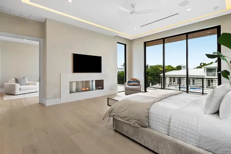 989 Marble Way Boca Raton FL 33432