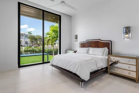 989 Marble Way Boca Raton FL 33432