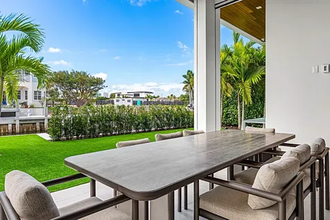 989 Marble Way Boca Raton FL 33432