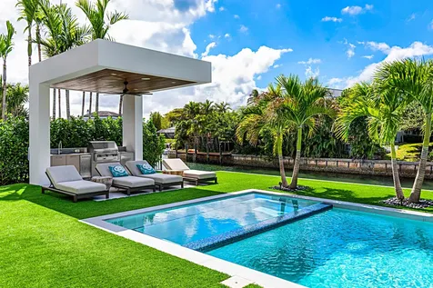 989 Marble Way Boca Raton FL 33432