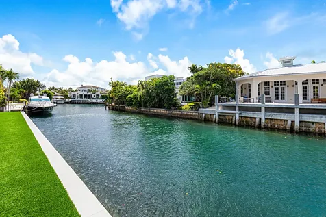 989 Marble Way Boca Raton FL 33432
