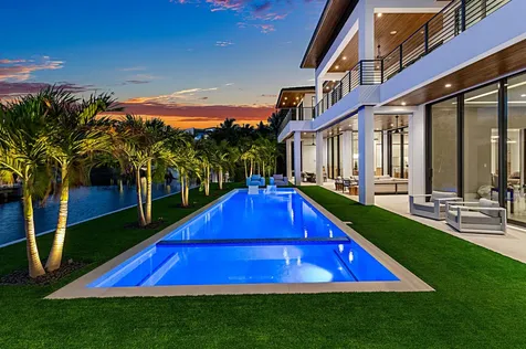 989 Marble Way Boca Raton FL 33432