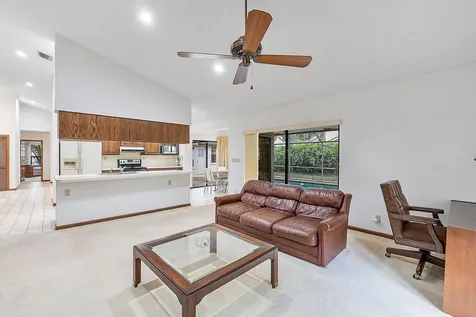 2684 Nw 27th Terrace Boca Raton FL 33434