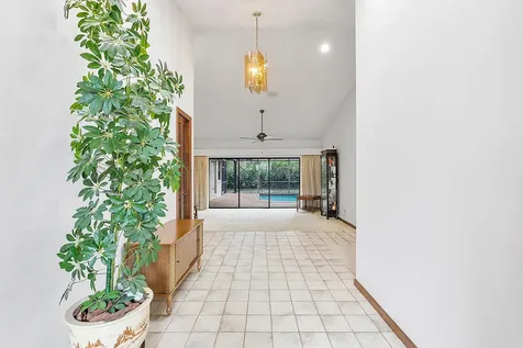 2684 Nw 27th Terrace Boca Raton FL 33434