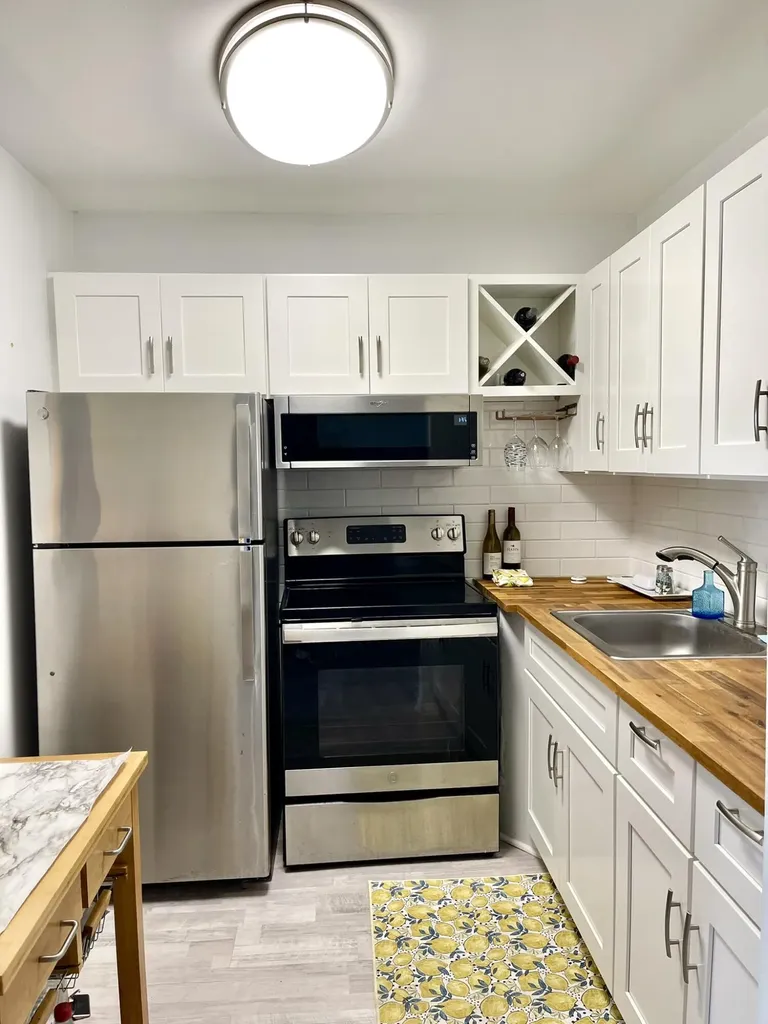 211 Dorchester I West Palm Beach FL 33417