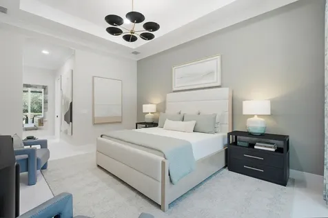 204 Strand Square Vero Beach FL 32963