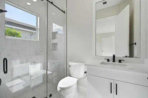 204 Strand Square Vero Beach FL 32963