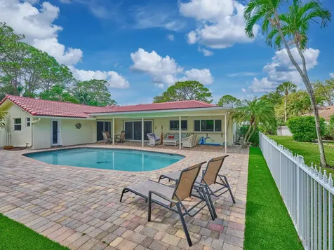 2868 Nw 24th Terrace Terrace Boca Raton FL 33431