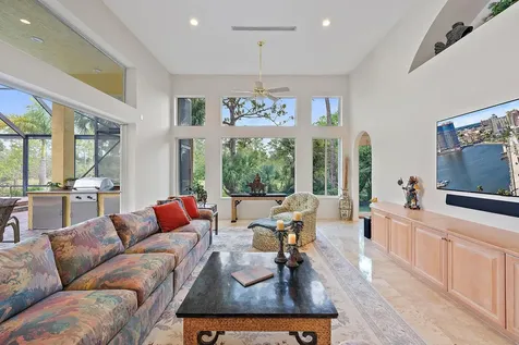 6088 Wildcat Run West Palm Beach FL 33412