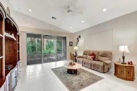 8126 Brindisi Lane Boynton Beach FL 33472