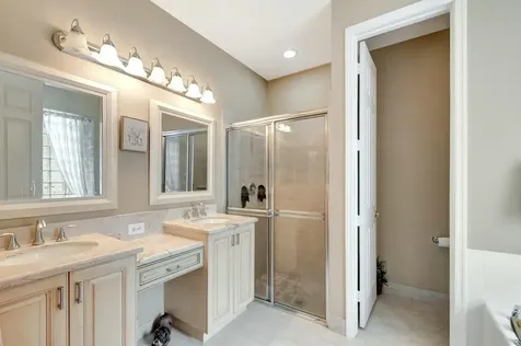 8126 Brindisi Lane Boynton Beach FL 33472
