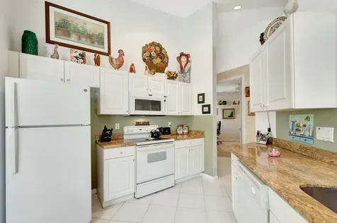 8126 Brindisi Lane Boynton Beach FL 33472