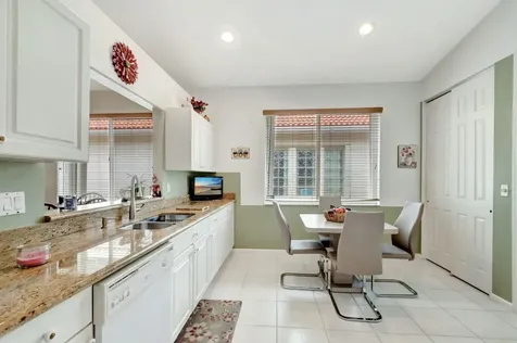 8126 Brindisi Lane Boynton Beach FL 33472