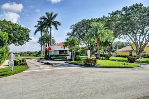 2502 Sw 23rd Cranbrook Drive Boynton Beach FL 33436