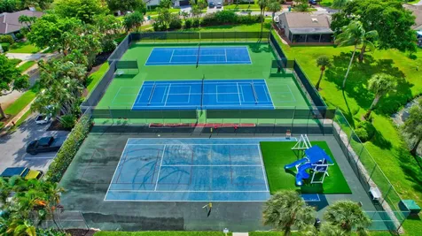 2502 Sw 23rd Cranbrook Drive Boynton Beach FL 33436