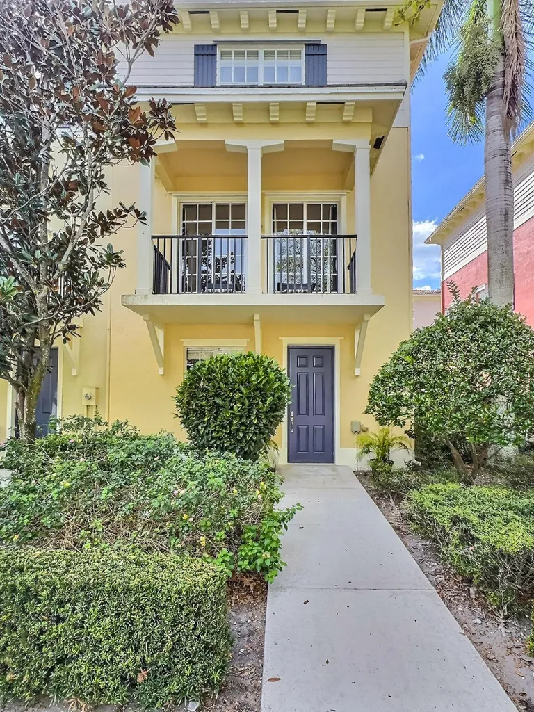 216 Quarry Knoll Way Jupiter FL 33458