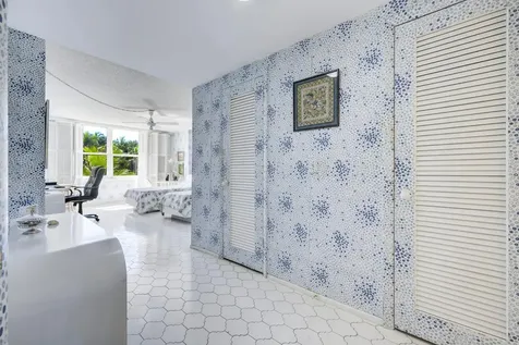 2295 S Ocean Boulevard Palm Beach FL 33480