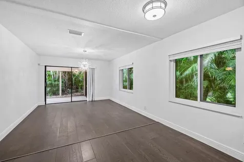 6881 Villas Drive Boca Raton FL 33433