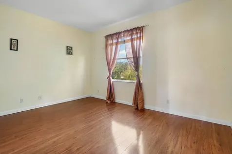 1063 Grove Park Circle Boynton Beach FL 33436