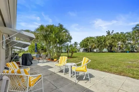 135 South Boulevard Boynton Beach FL 33435