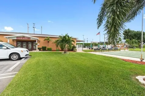 135 South Boulevard Boynton Beach FL 33435