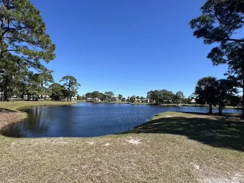 4310 Gator Trace Circle Fort Pierce FL 34982