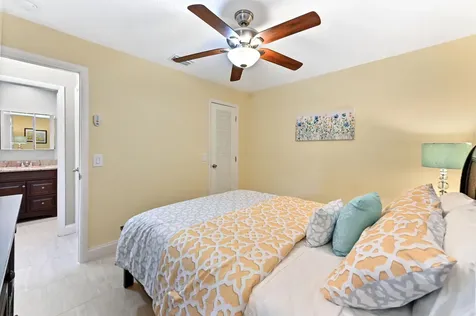 200 Leisure Lake Circle Boynton Beach FL 33426