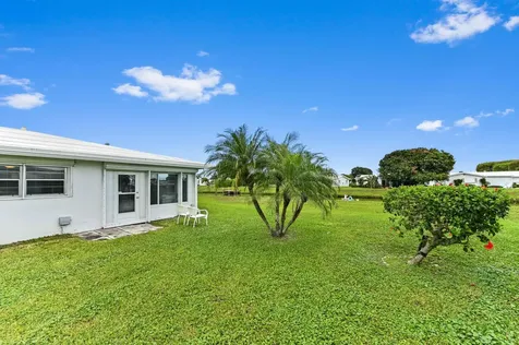 200 Leisure Lake Circle Boynton Beach FL 33426