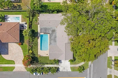 1000 W Royal Palm Road Boca Raton FL 33486