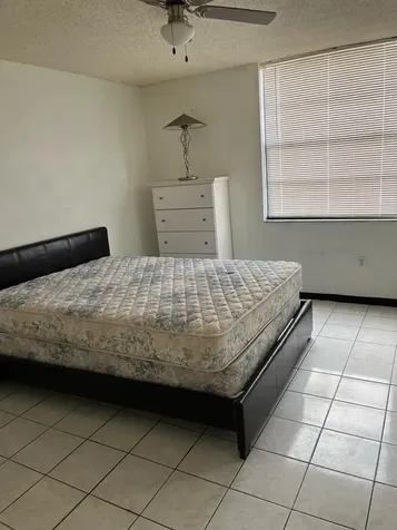 1758 Nw 55th Avenue Lauderhill FL 33313