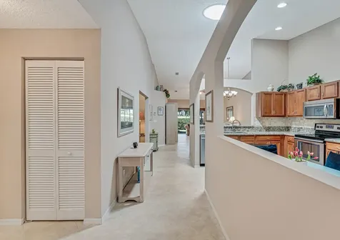 8528 Logia Circle Boynton Beach FL 33472