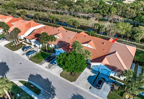8528 Logia Circle Boynton Beach FL 33472