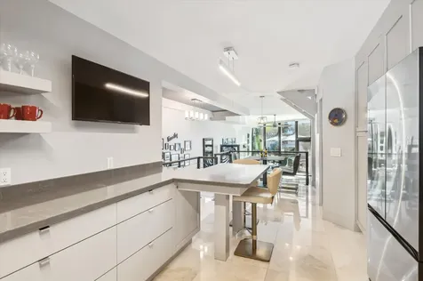 3020 Ne 49th Street Fort Lauderdale FL 33308