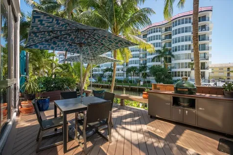 3020 Ne 49th Street Fort Lauderdale FL 33308